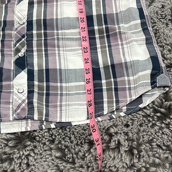 BKE Men's Casual Plaid Shirt - Gray, and White. - Picture 4 of 7